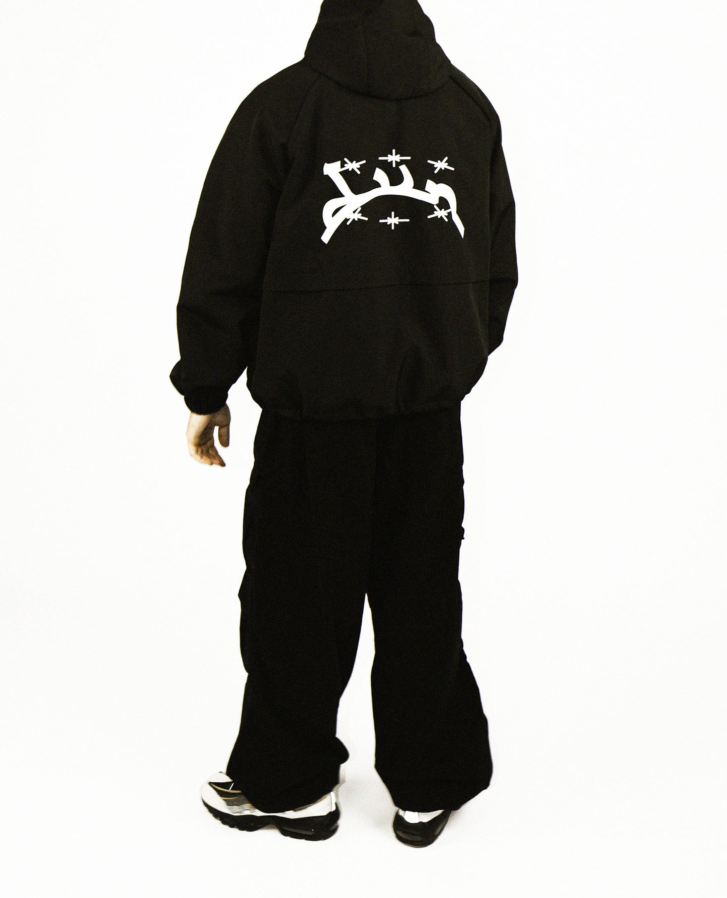 BLACK WINDBREAKER JACKET